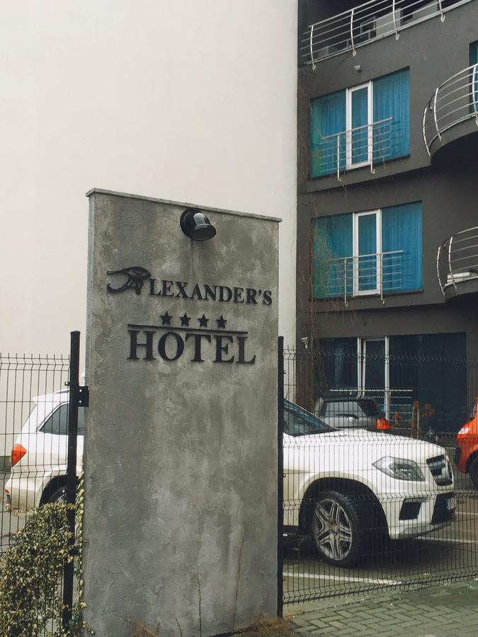 Hotel Alexander'S 니트라 외부 사진